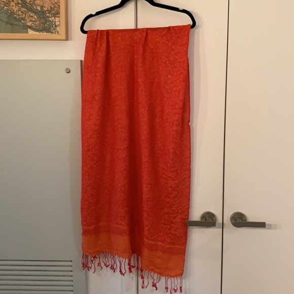 Orange scarf - Picture 3 of 4